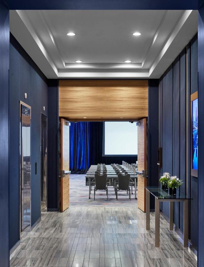 The Lofton Hotel Minneapolis, Tapestry Collection By Hilton Luaran gambar